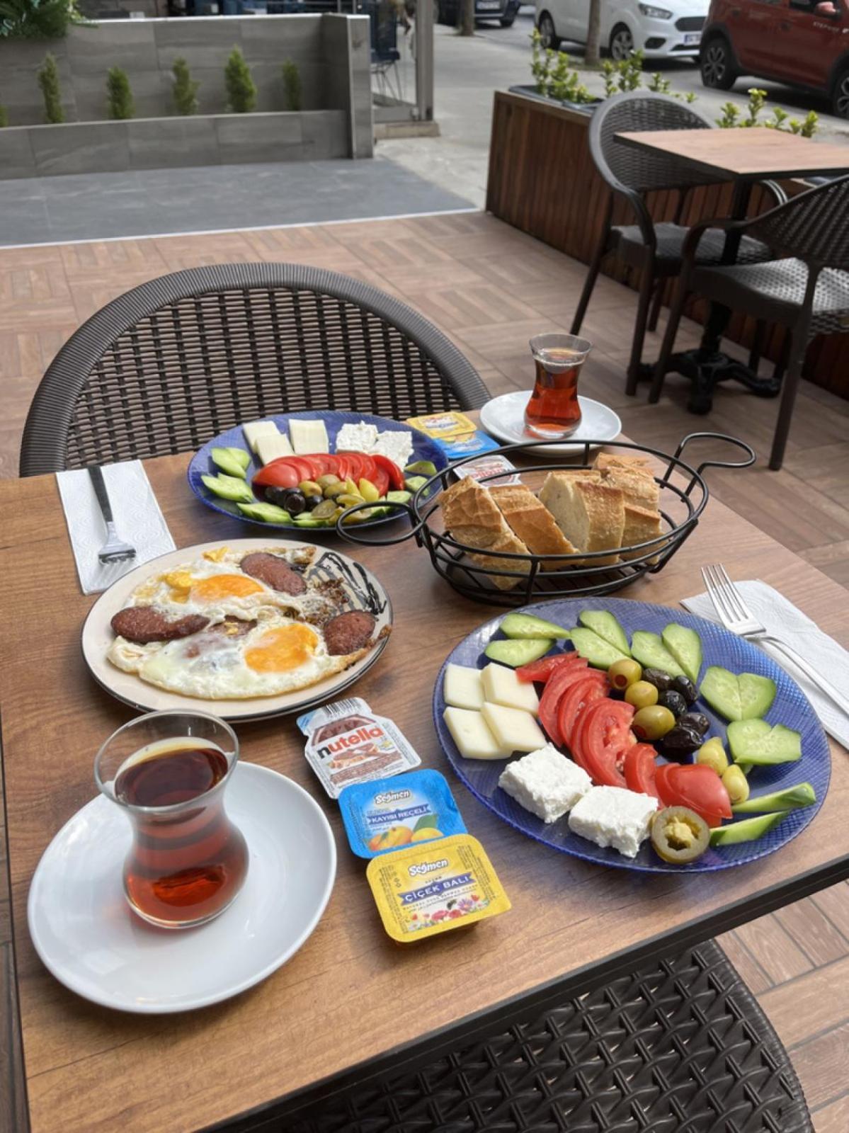Olen Uskudar Hotel Istanbul Exterior photo